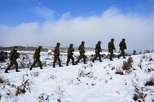 Έβρος: Ούτε χιόνια ούτε παγωνιά είναι ικανά να σταματήσουν την ΧΙΙ Μηχανοκίνητη Μεραρχία Πεζικού (εικόνες)